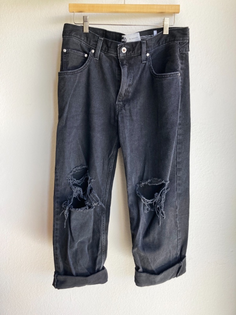 evi Strauss SilverTab 94' Baggy Distressed Women's Black Jeans Size 31
